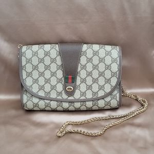 Gucci vintage clutch